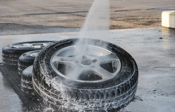 tire-2875251_640